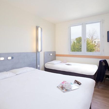 Ibis Budget Aubagne Paluds Agora Buitenkant foto