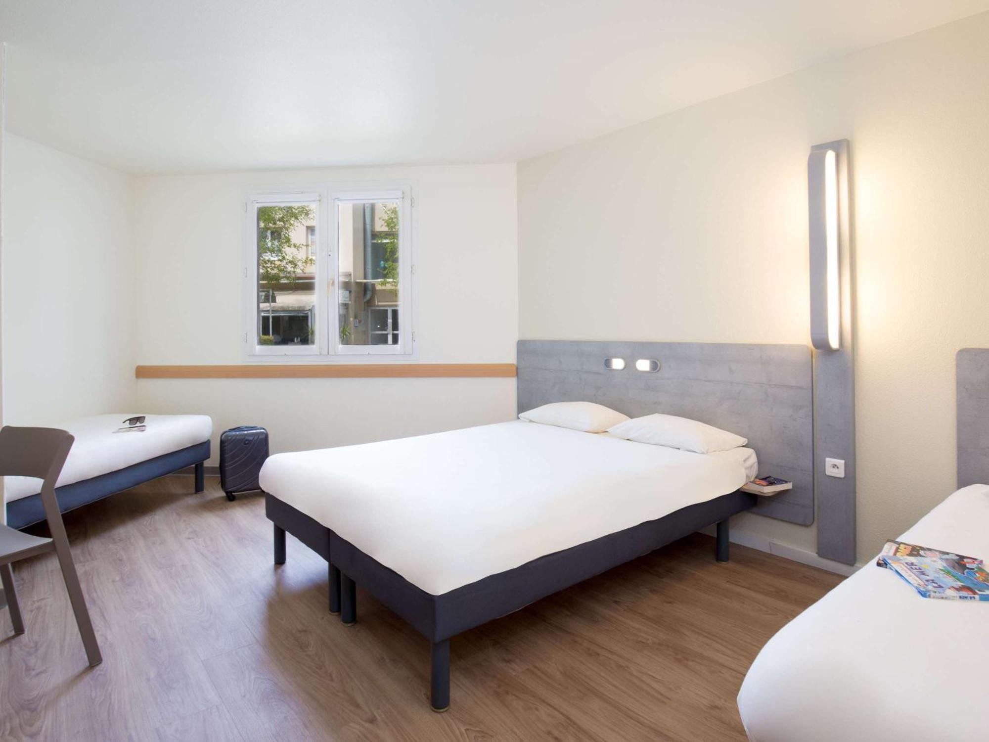 Ibis Budget Aubagne Paluds Agora Buitenkant foto